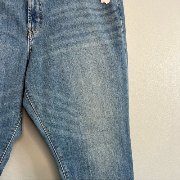 NWT Old Navy High Rise O.G. Straight  Ankle Jeans Plus Size 18 Med Wash - Picture 3 of 10